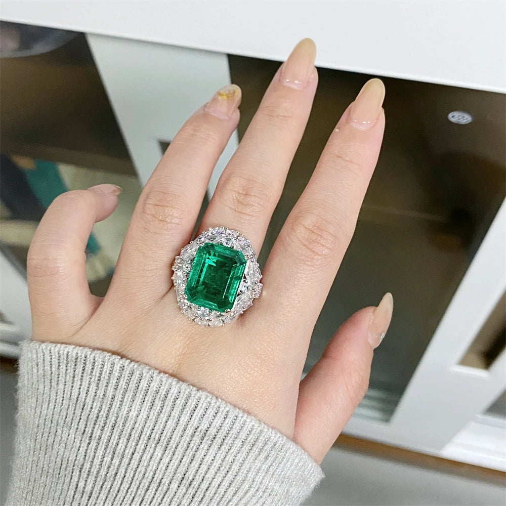 FancyRings - Emerald High Carbon Diamond Gemstone Rings